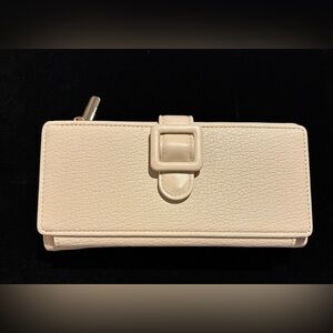 NWT Elegant Cream Extra Large Capacity Vegan Leather Clutch Wallet